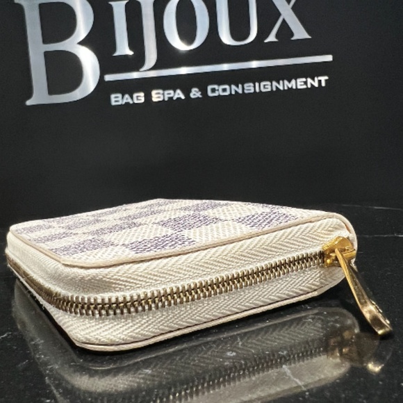 Damier Azur Mini Zippy Wallet - Picture 5 of 9
